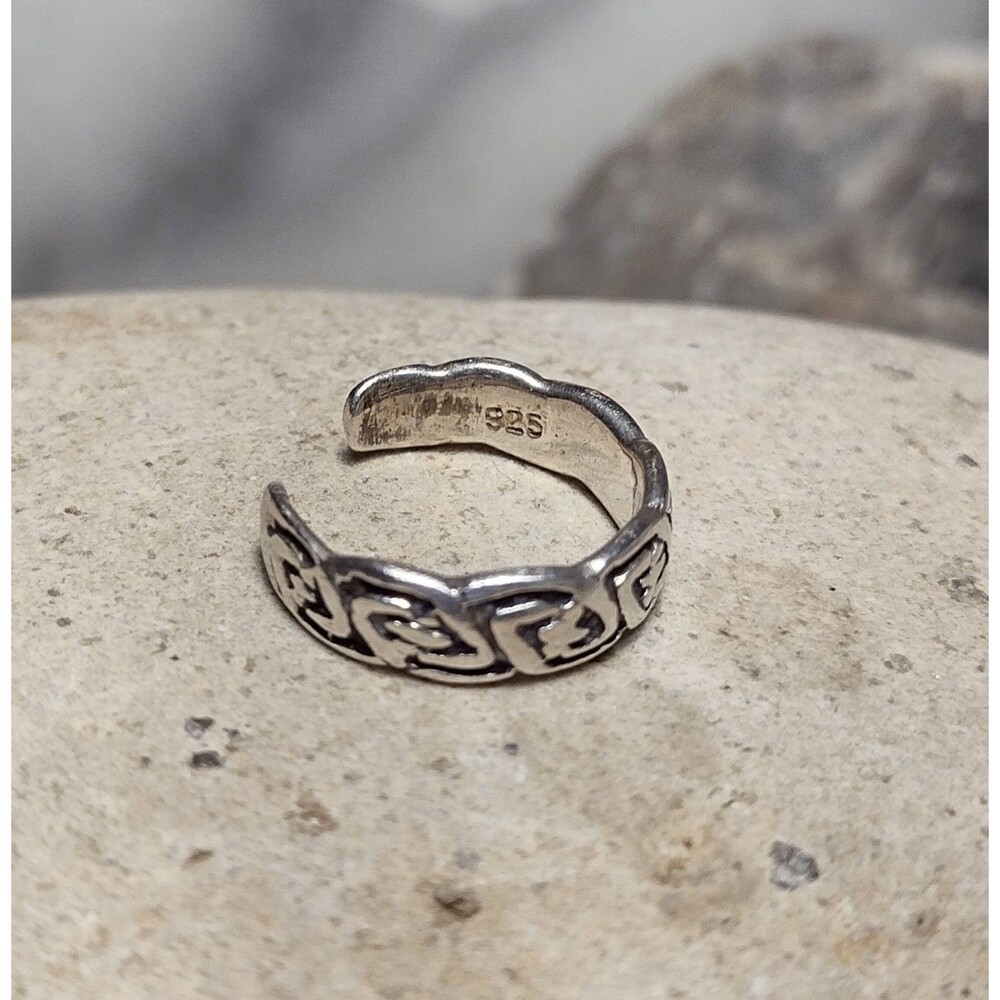 Celtic Sterling Silver .925 Tone Ring - Picture 7 of 8